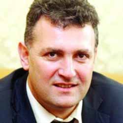 Валентин Николов: С отлагането на решението на КЕВР  за цената на тока и проверките на АДФИ се търси начин да бъдат отрязани нередовните в енергетиката