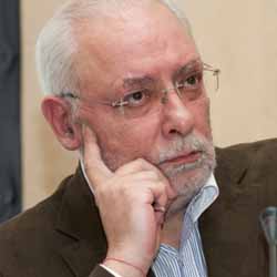 Радосвет Радев: С КРИБ се състезаваме да служим по-добре на членовете си Радосвет Радев: С КРИБ се състезаваме да служим по-добре на членовете си